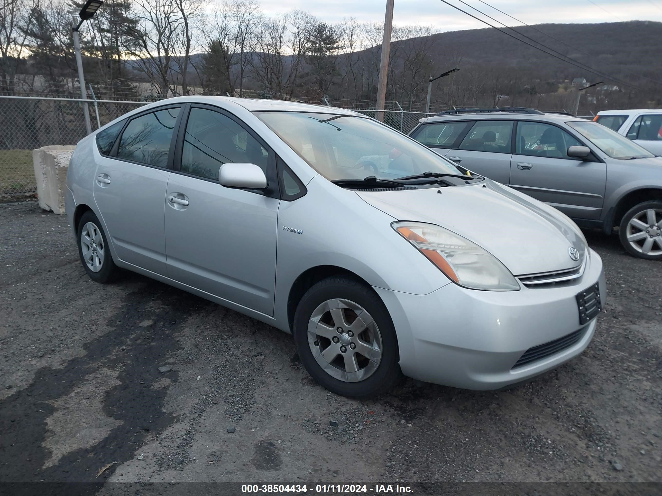 TOYOTA PRIUS 2008 jtdkb20u587812544