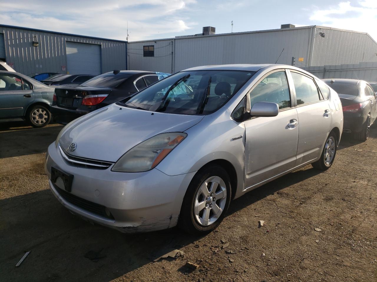 TOYOTA PRIUS 2006 jtdkb20u667068921