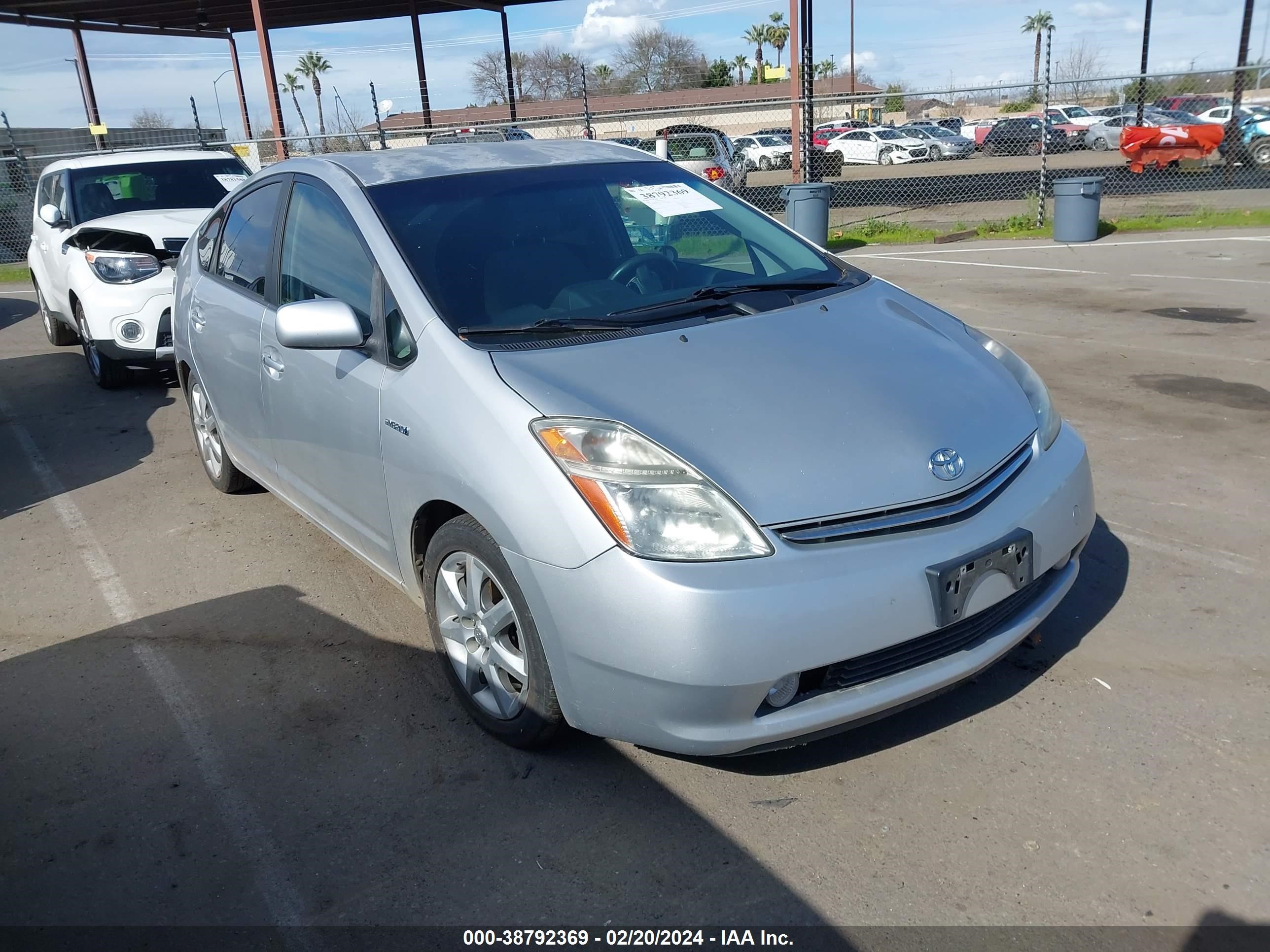 TOYOTA PRIUS 2008 jtdkb20u683415478