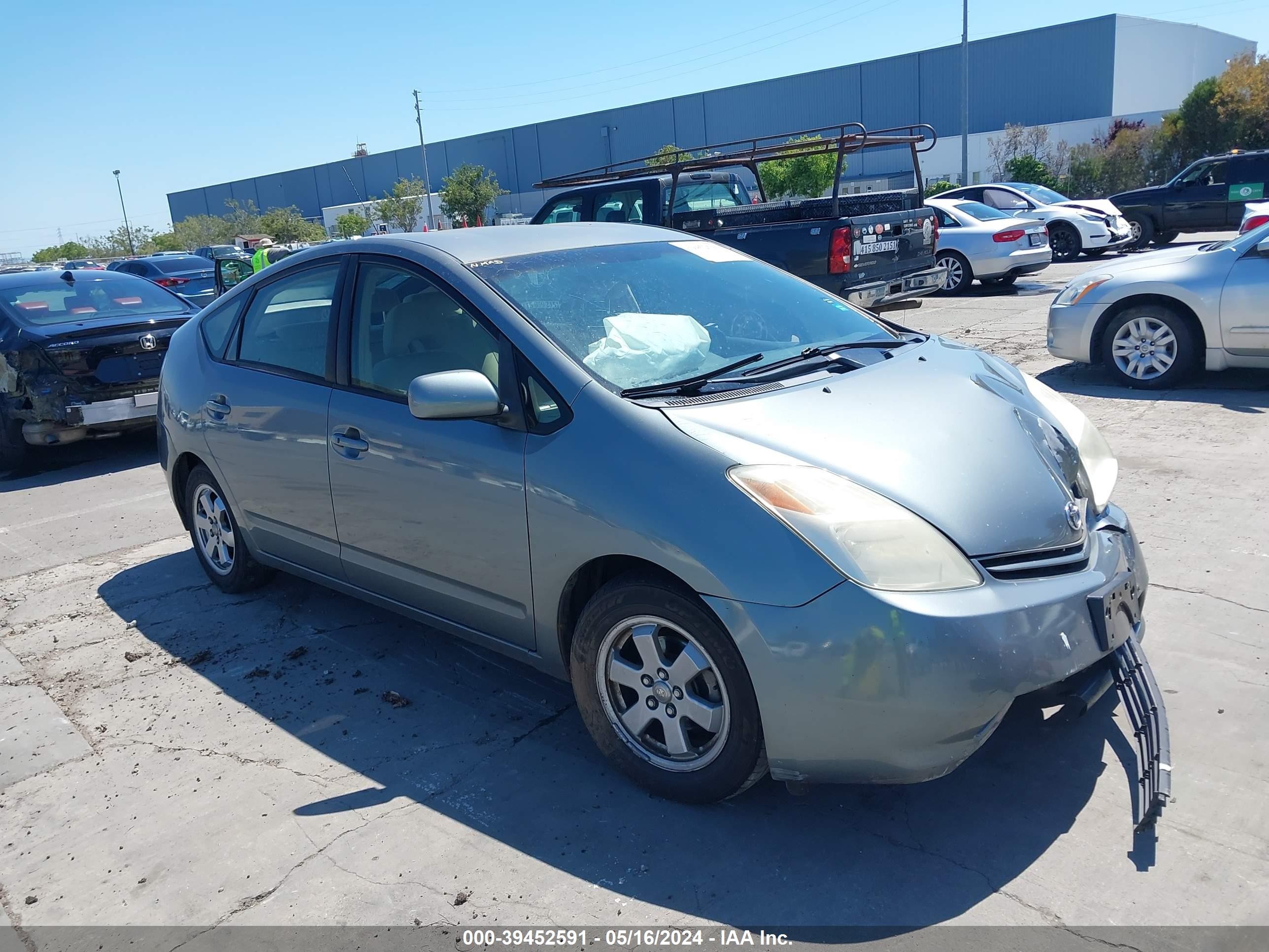 TOYOTA PRIUS 2005 jtdkb20u753067198