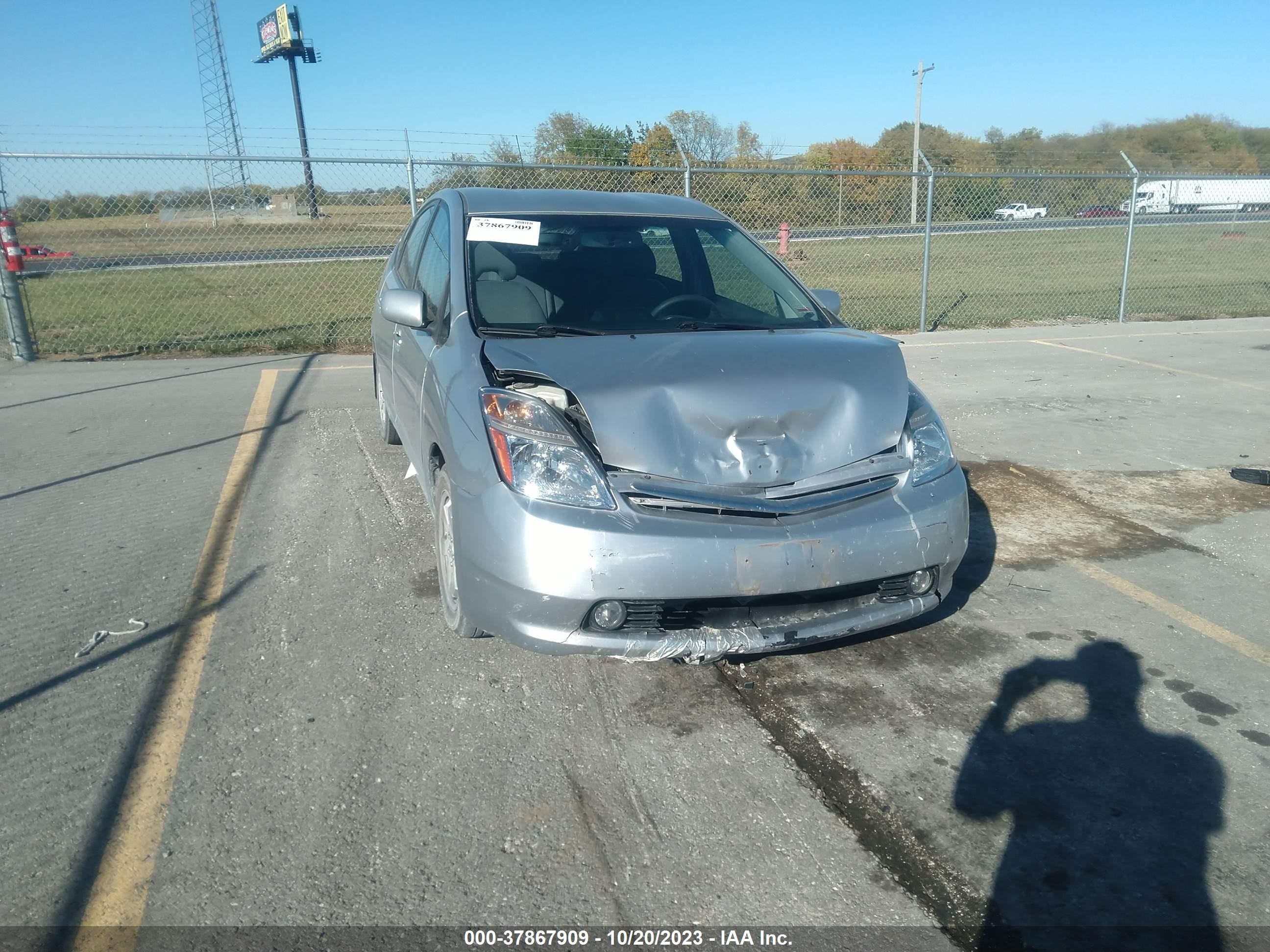 TOYOTA PRIUS 2007 jtdkb20u777599403