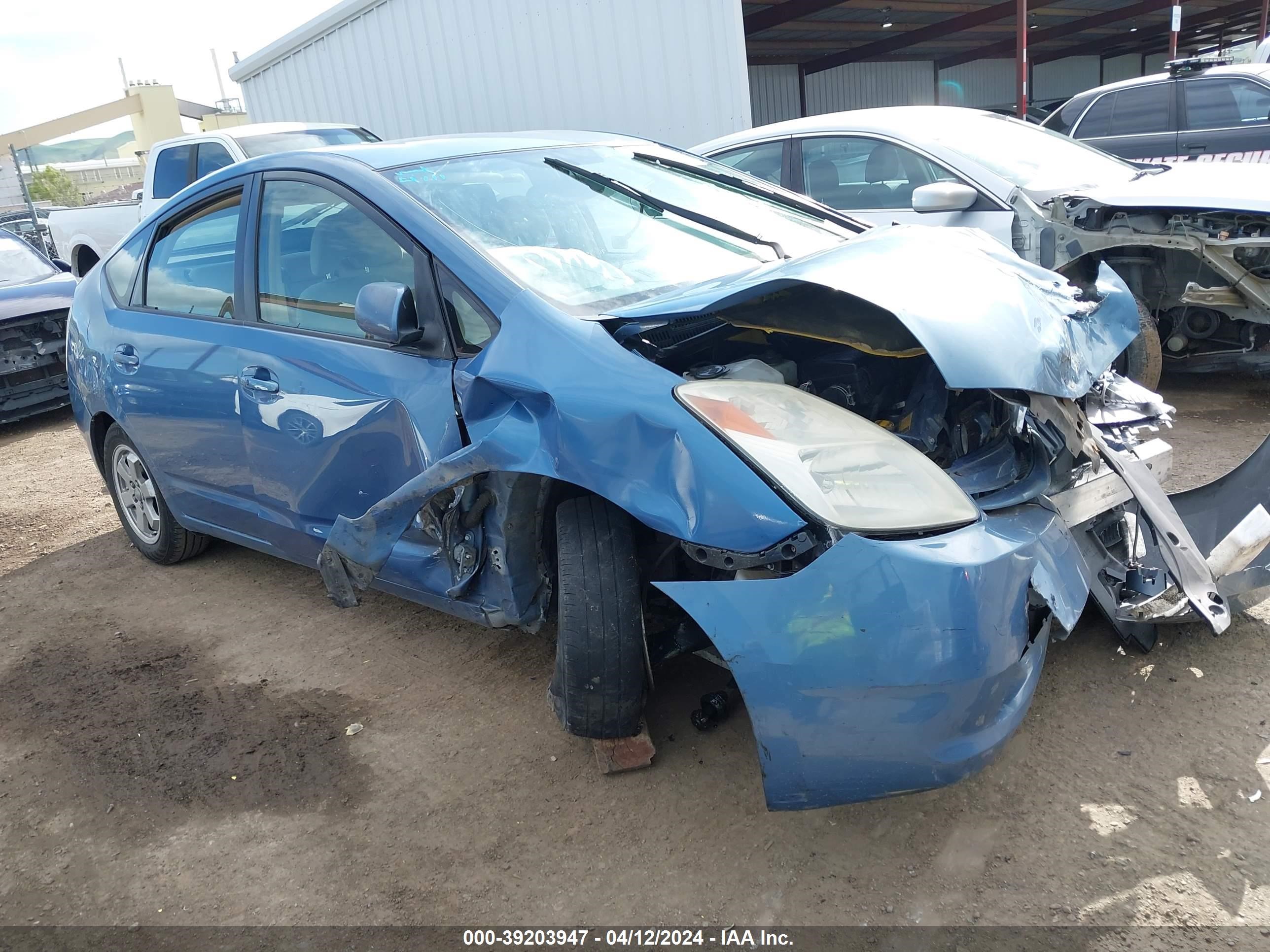 TOYOTA PRIUS 2004 jtdkb20u840022867