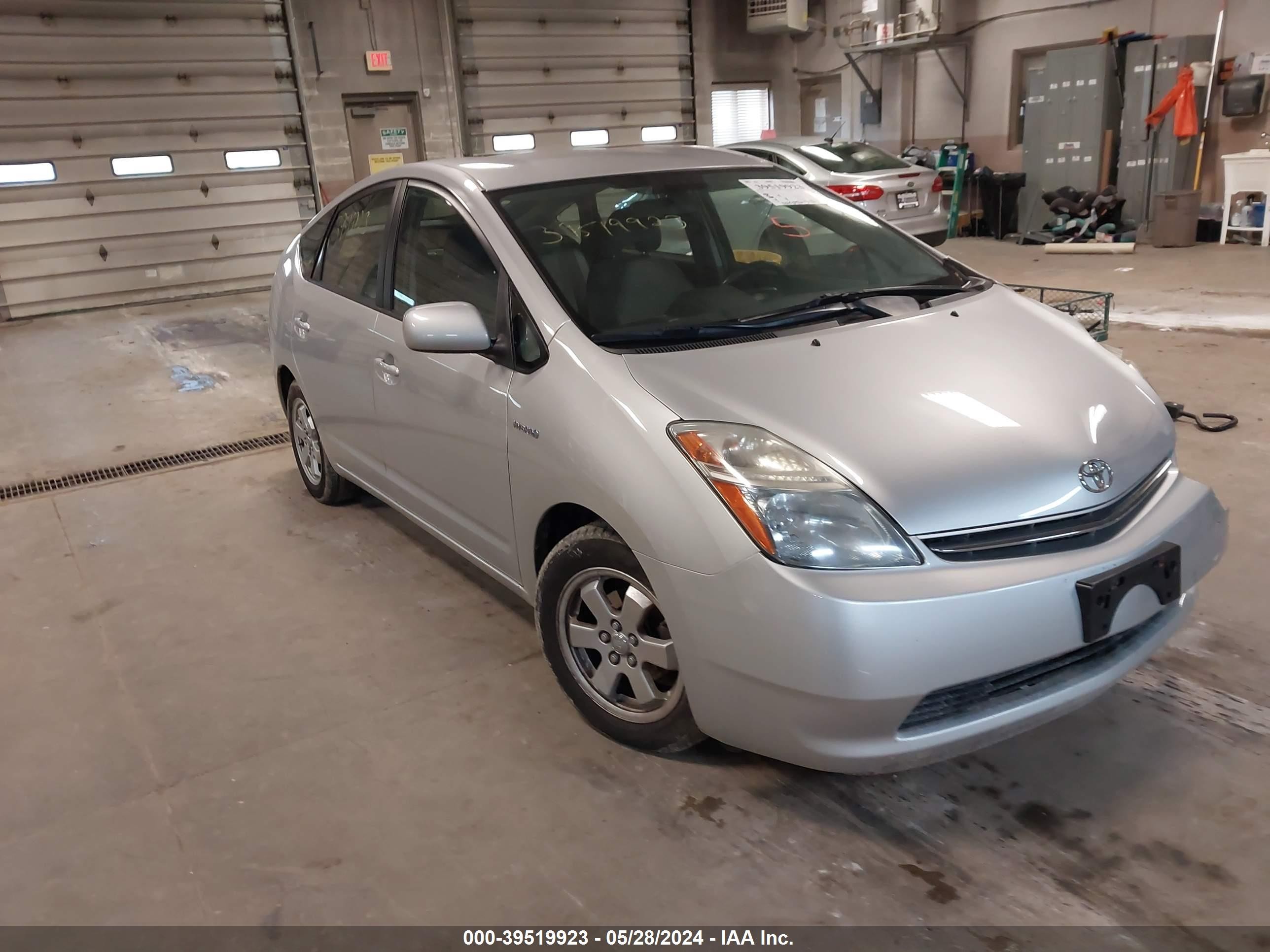 TOYOTA PRIUS 2006 jtdkb20u867073568