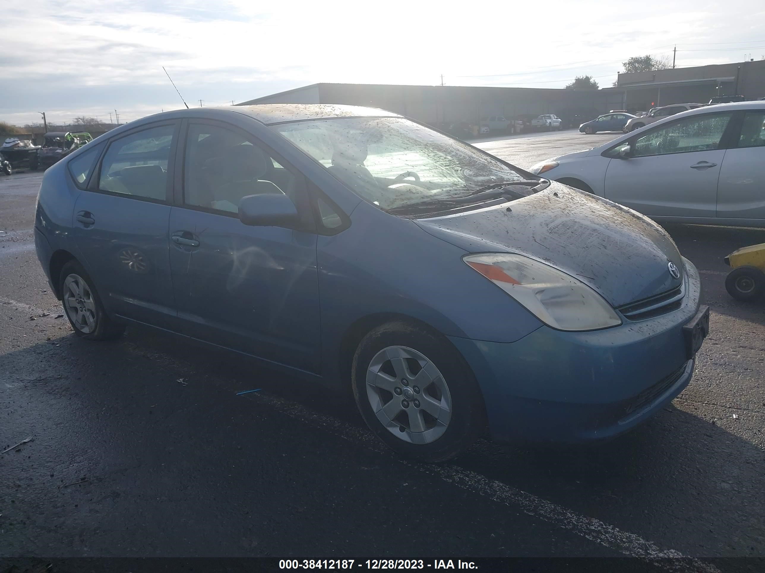 TOYOTA PRIUS 2004 jtdkb20u940072595