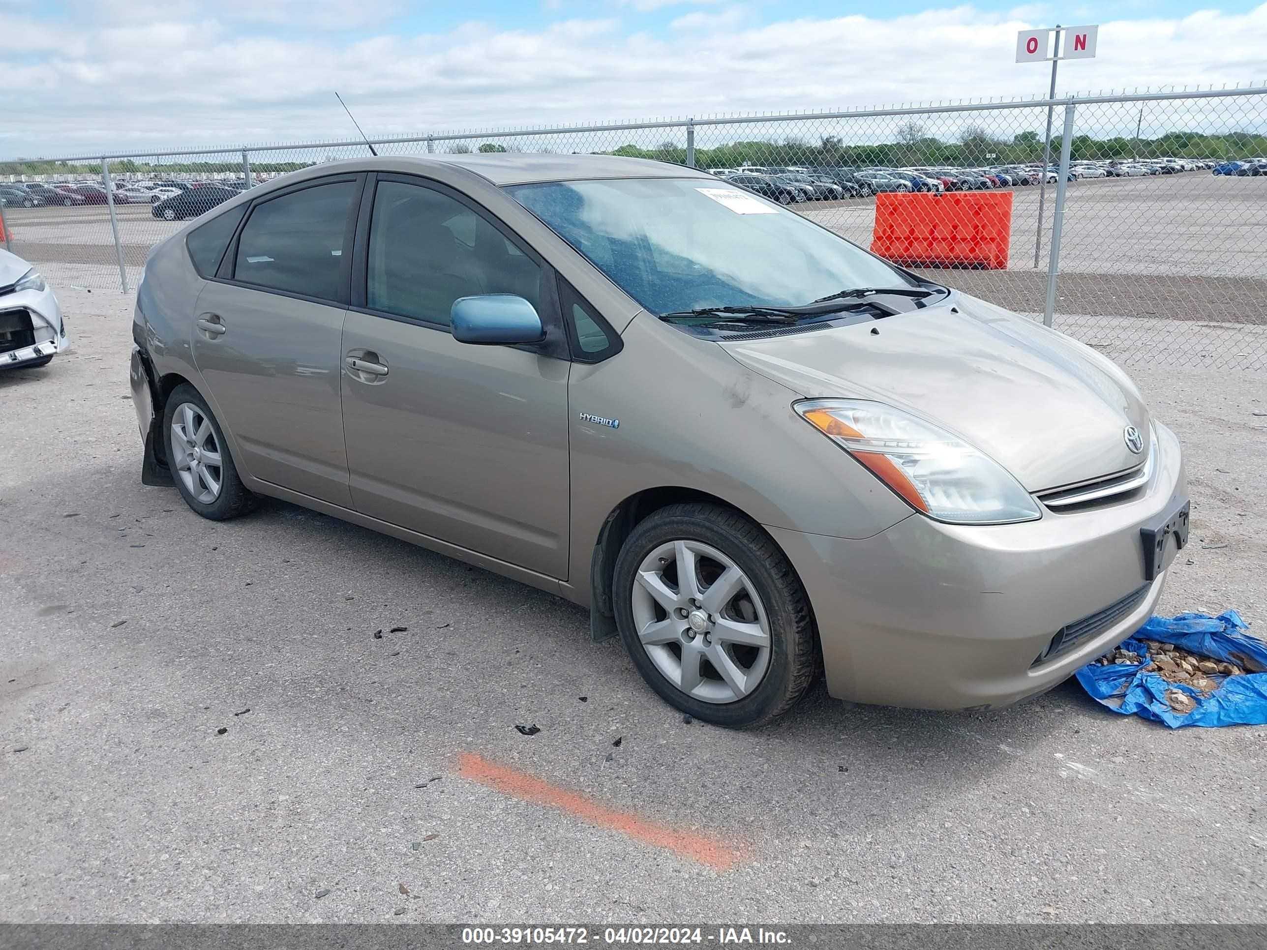 TOYOTA PRIUS 2009 jtdkb20ux97890402