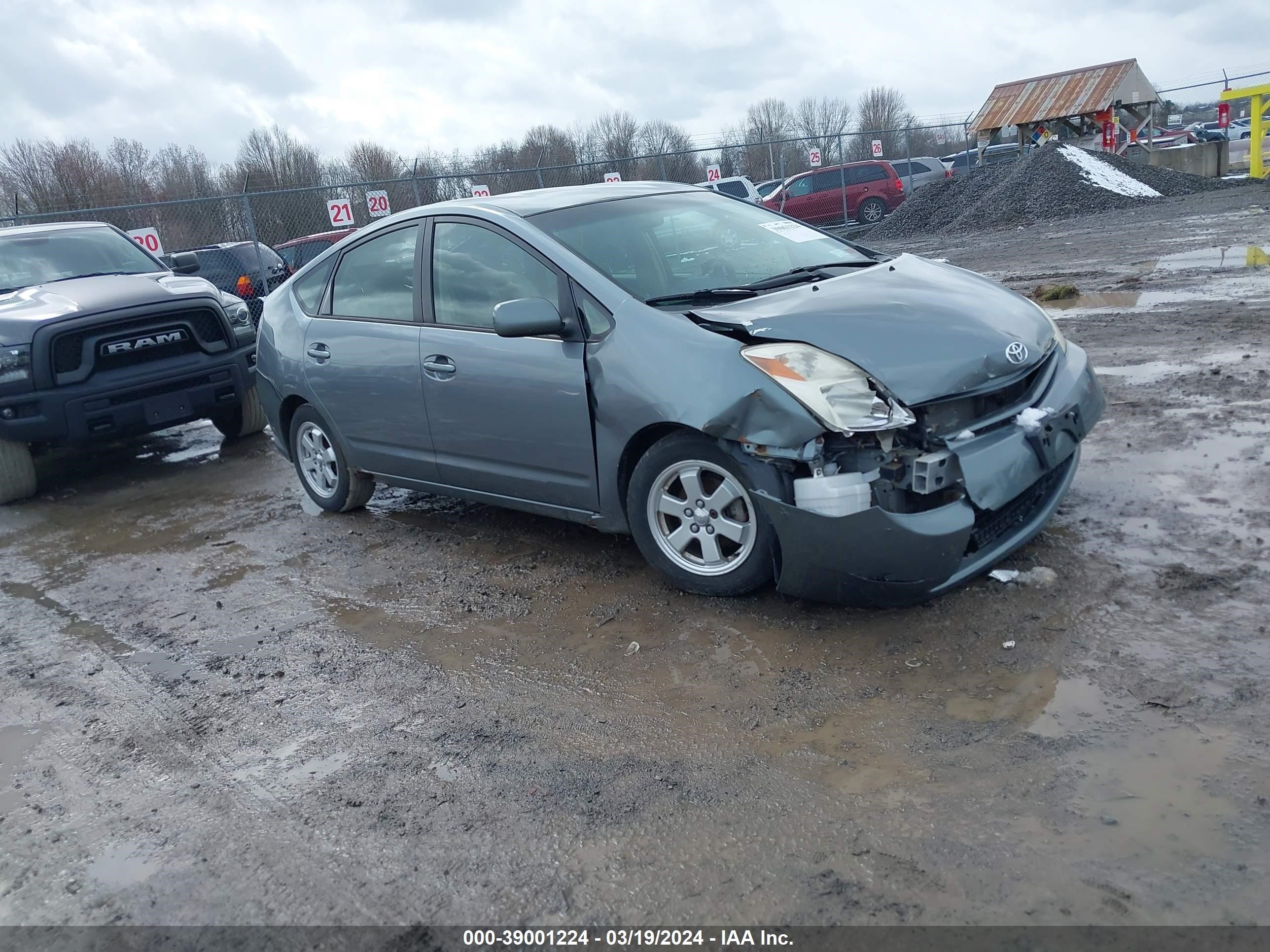 TOYOTA PRIUS 2004 jtdkb22u240079093