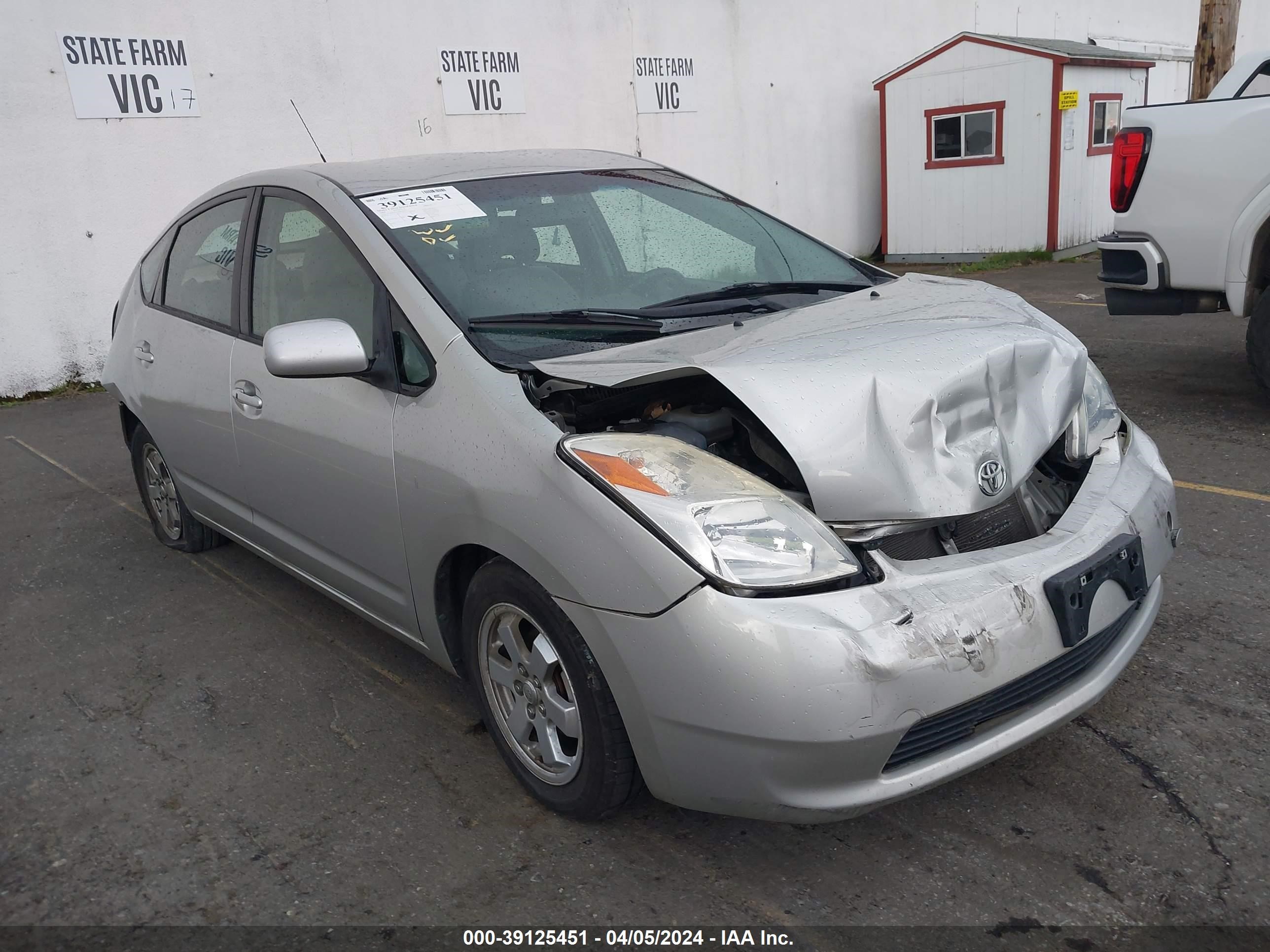 TOYOTA PRIUS 2004 jtdkb22u440014312