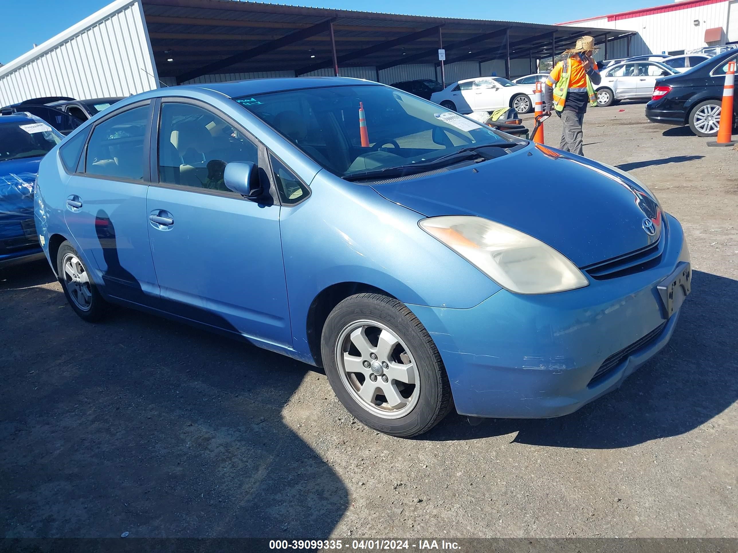 TOYOTA PRIUS 2004 jtdkb22u440016268