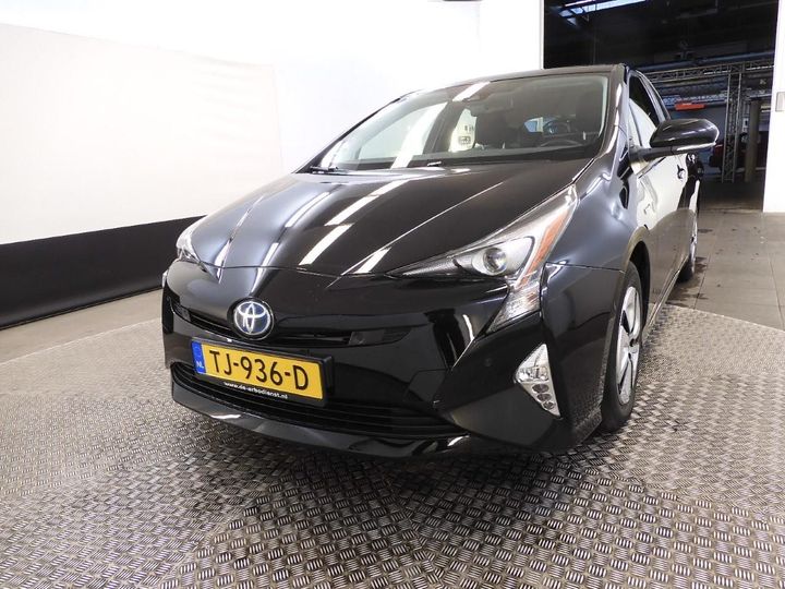 TOYOTA PRIUS 2018 jtdkb3fu203068670