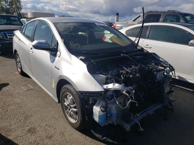 TOYOTA PRIUS 2018 jtdkbrfu0j3602270