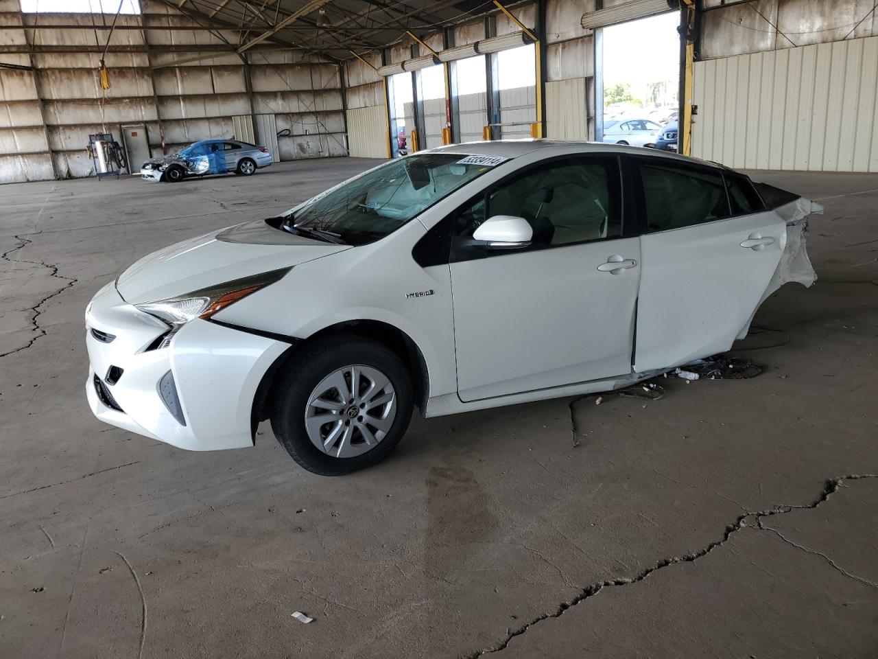 TOYOTA PRIUS 2016 jtdkbrfuxg3003269