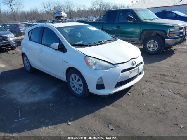 TOYOTA PRIUS C 2012 jtdkdtb30c1017224