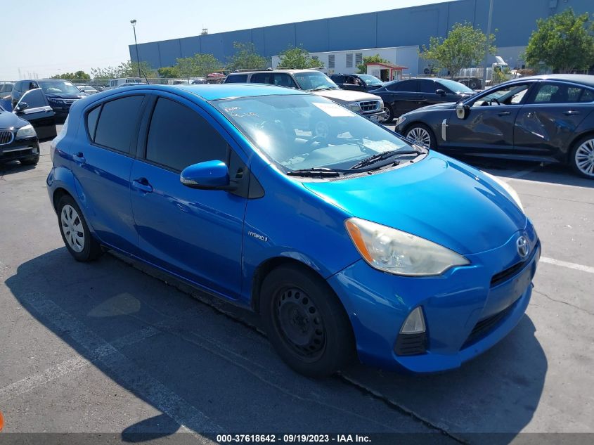 TOYOTA PRIUS C 2013 jtdkdtb30d1054646