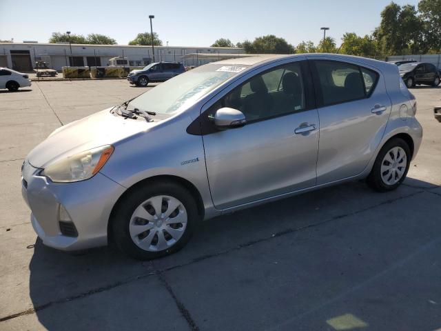 TOYOTA PRIUS C 2013 jtdkdtb30d1537456