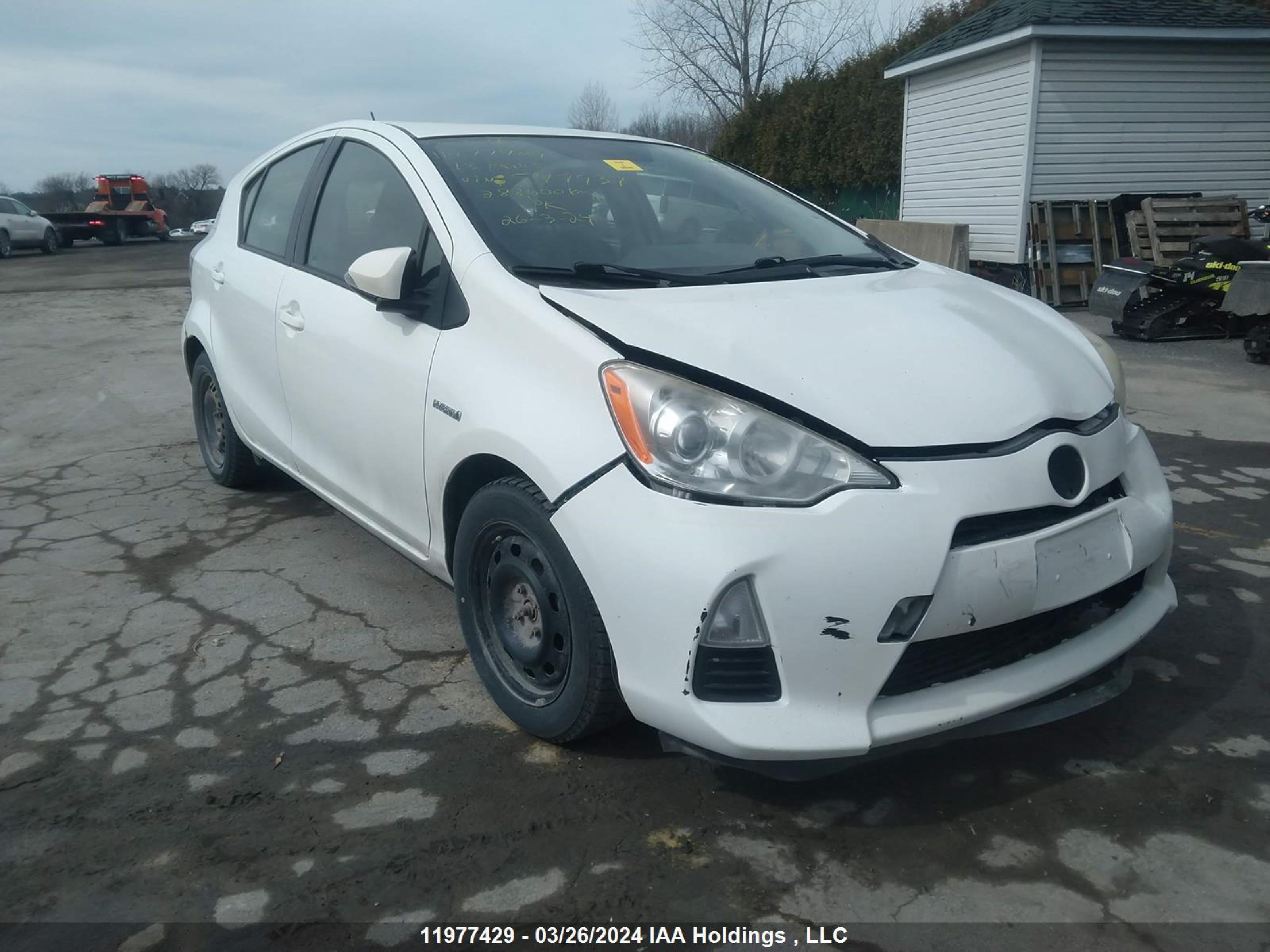 TOYOTA PRIUS C 2013 jtdkdtb30d1547937