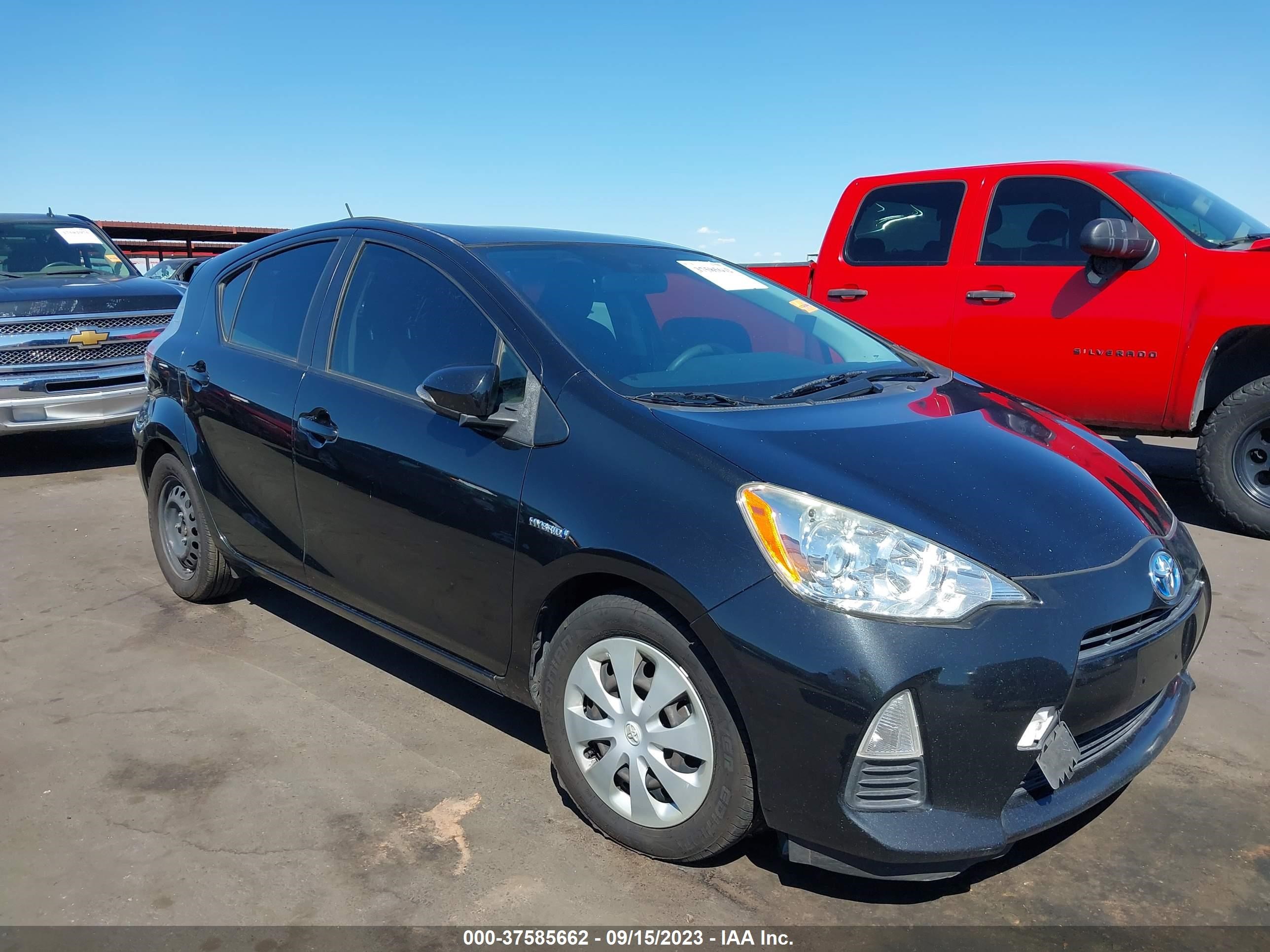 TOYOTA PRIUS C 2014 jtdkdtb30e1061047