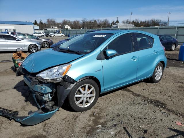 TOYOTA PRIUS C 2014 jtdkdtb30e1067219