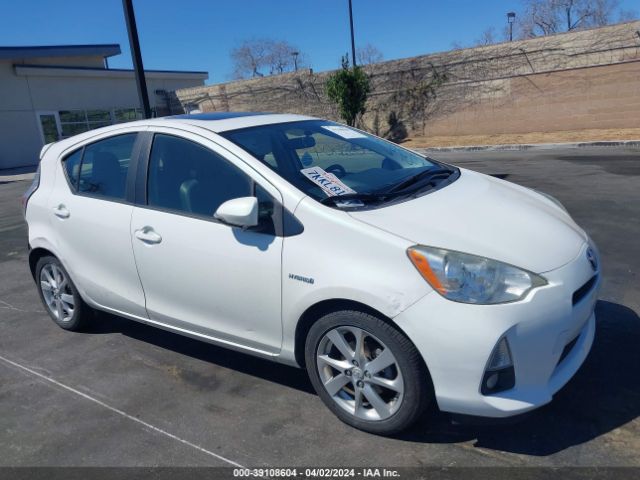 TOYOTA PRIUS C 2014 jtdkdtb30e1069259