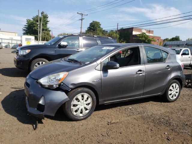 TOYOTA PRIUS C 2014 jtdkdtb30e1069925