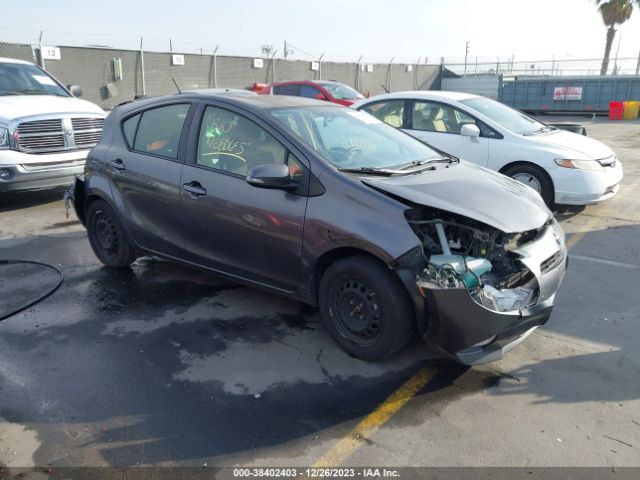 TOYOTA PRIUS C 2014 jtdkdtb30e1074199