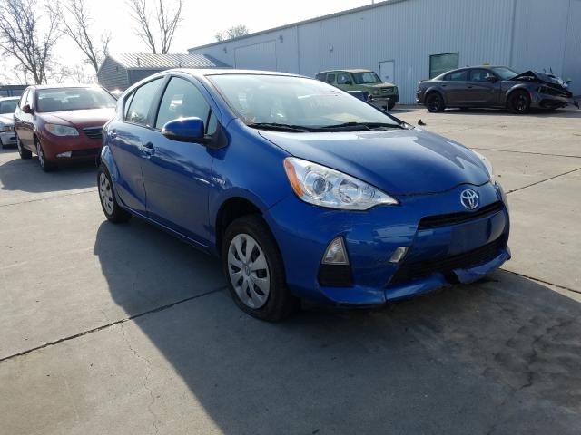 TOYOTA PRIUS C 2014 jtdkdtb30e1077393