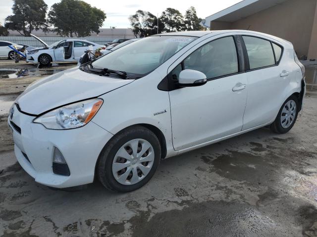 TOYOTA PRIUS C 2014 jtdkdtb30e1559653