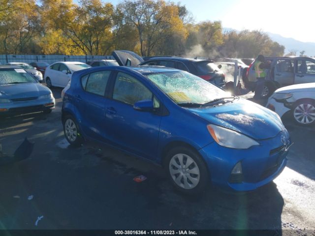 TOYOTA PRIUS C 2014 jtdkdtb30e1563833