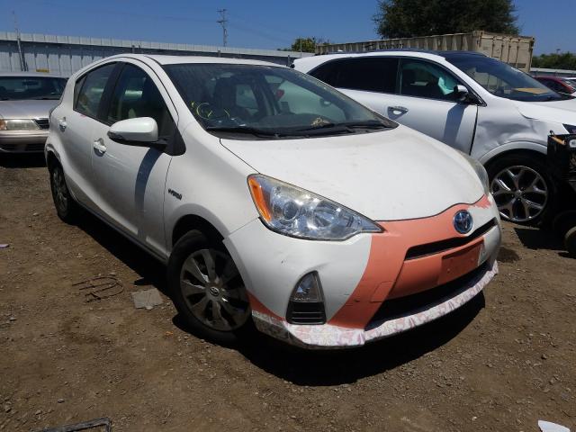 TOYOTA PRIUS C 2014 jtdkdtb30e1568661