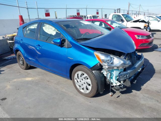 TOYOTA PRIUS C 2015 jtdkdtb30f1584358