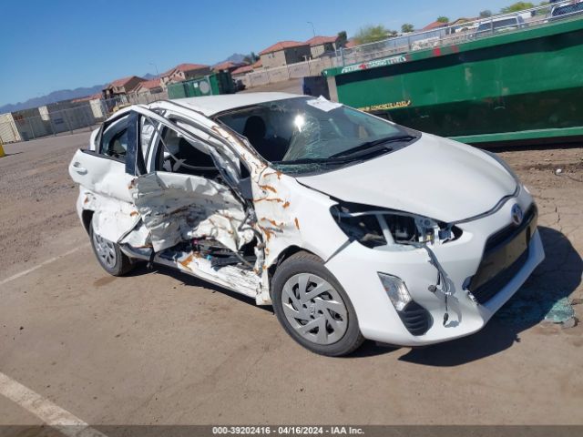 TOYOTA PRIUS C 2016 jtdkdtb30g1123291