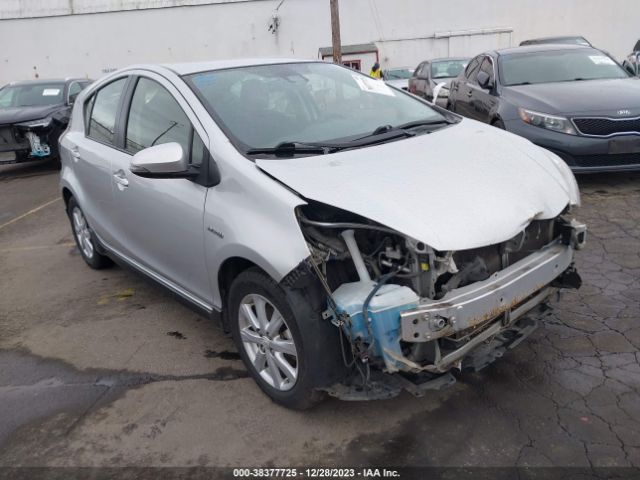 TOYOTA PRIUS C 2017 jtdkdtb30h1591040