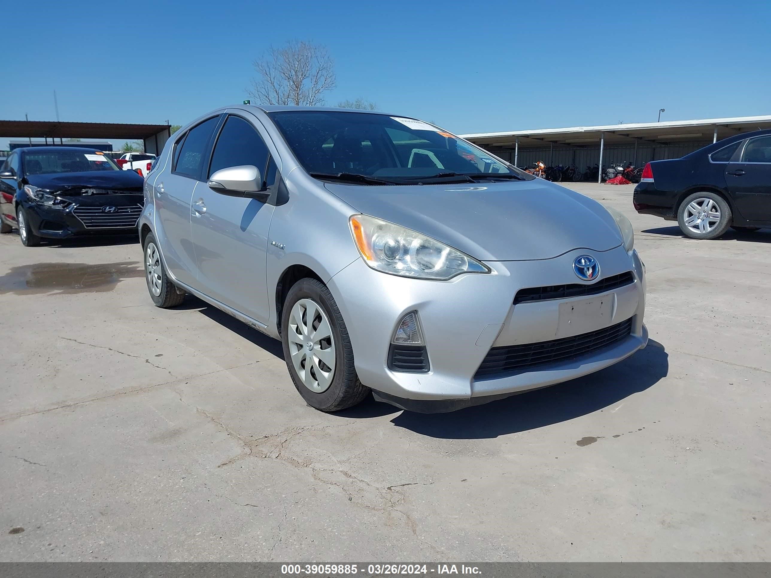 TOYOTA PRIUS C 2012 jtdkdtb31c1030189