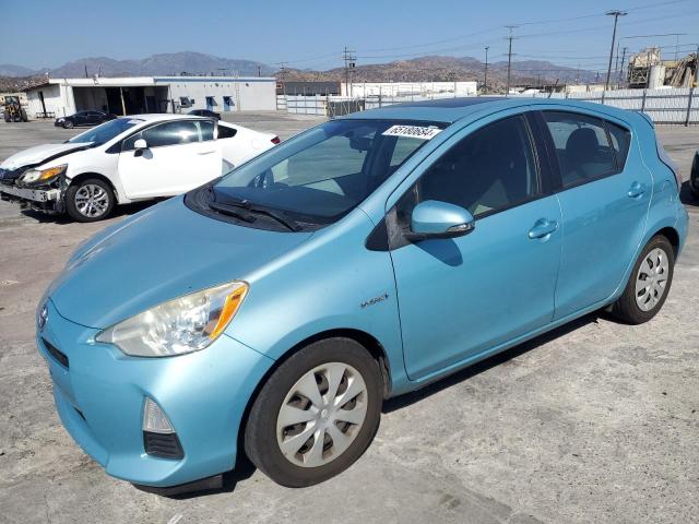 TOYOTA PRIUS C 2013 jtdkdtb31d1034647