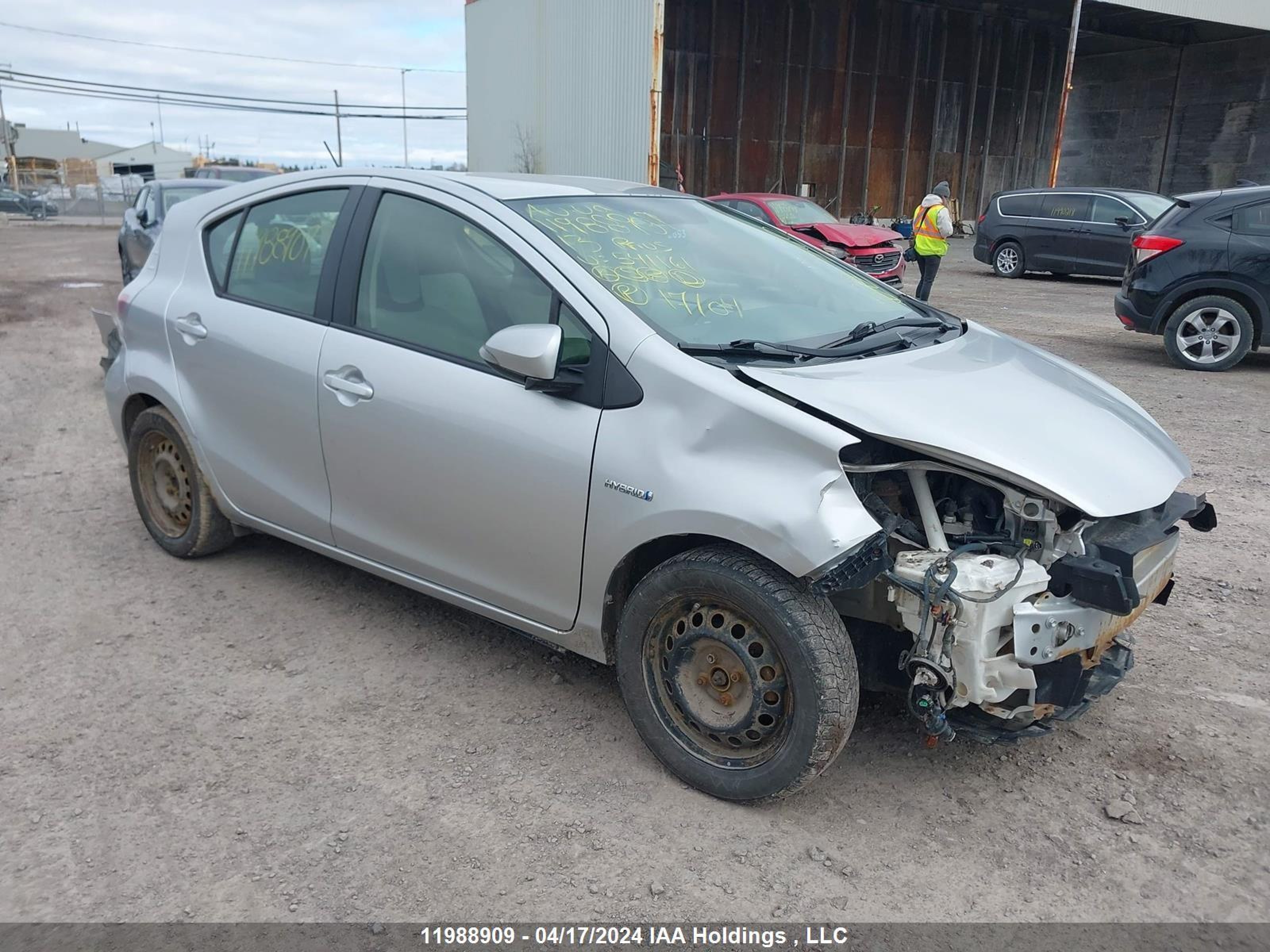 TOYOTA PRIUS C 2013 jtdkdtb31d1541161