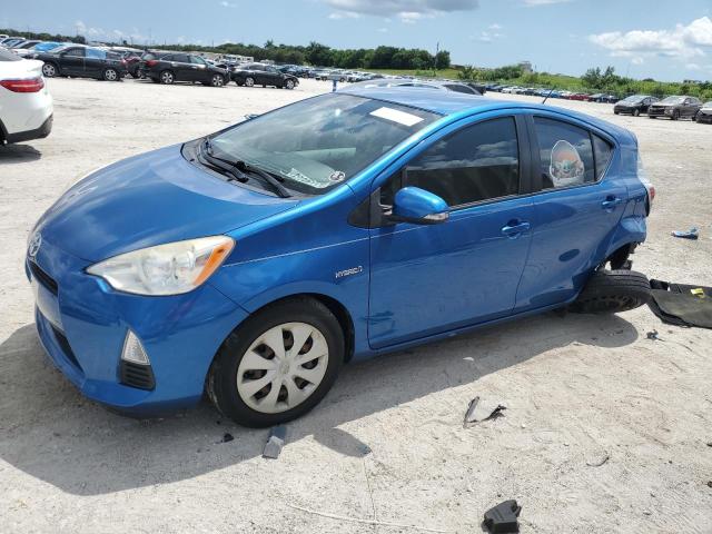 TOYOTA PRIUS C 2013 jtdkdtb31d1541970