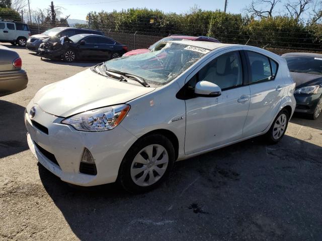 TOYOTA PRIUS C 2014 jtdkdtb31e1059808