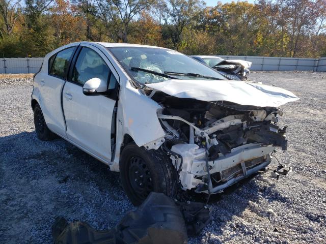 TOYOTA PRIUS C 2015 jtdkdtb31f1112329