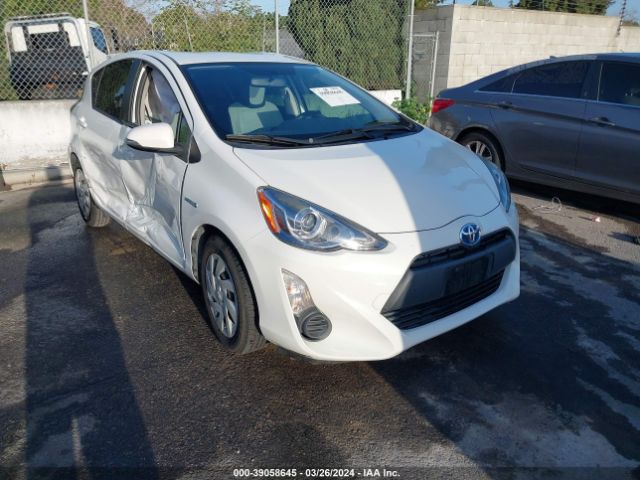 TOYOTA PRIUS C 2015 jtdkdtb31f1577659