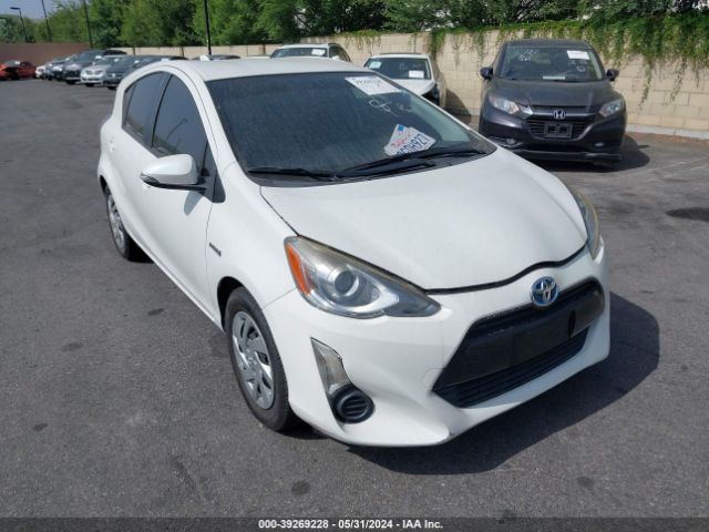 TOYOTA PRIUS C 2015 jtdkdtb31f1581484