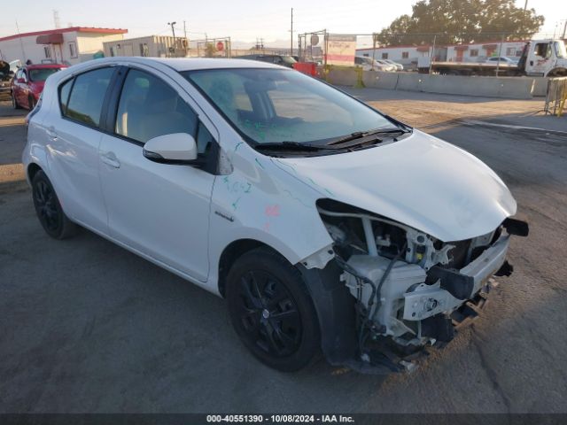 TOYOTA PRIUS C 2015 jtdkdtb31f1584899