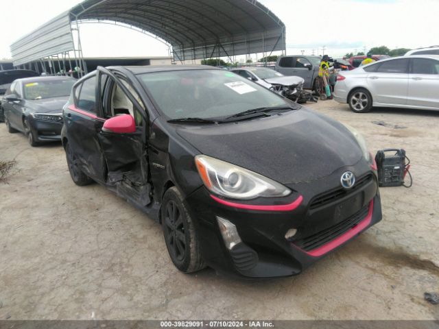 TOYOTA PRIUS C 2016 jtdkdtb31g1117452