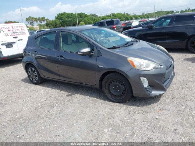 TOYOTA PRIUS C 2016 jtdkdtb31g1135921