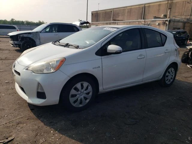 TOYOTA PRIUS C 2012 jtdkdtb32c1526859