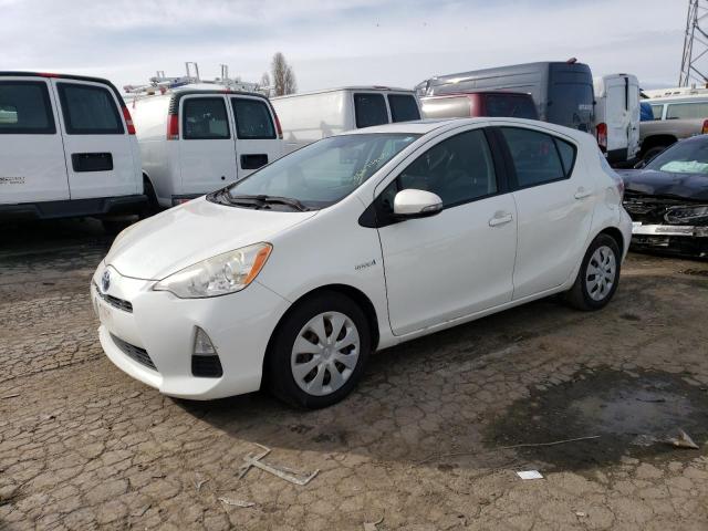 TOYOTA PRIUS C 2013 jtdkdtb32d1031479