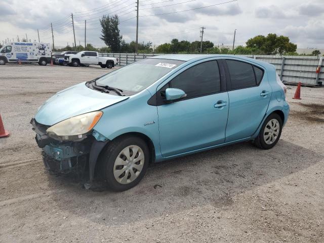 TOYOTA PRIUS C 2013 jtdkdtb32d1056849