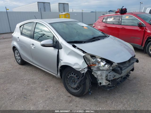 TOYOTA PRIUS C 2013 jtdkdtb32d1551682