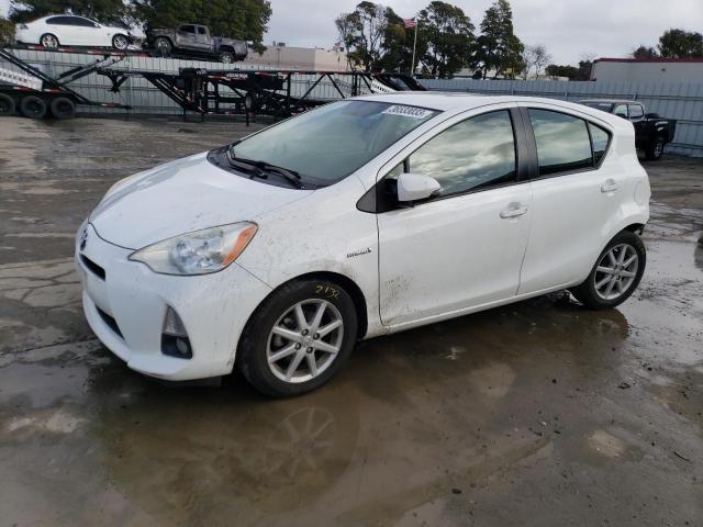 TOYOTA PRIUS C 2013 jtdkdtb32d1555960