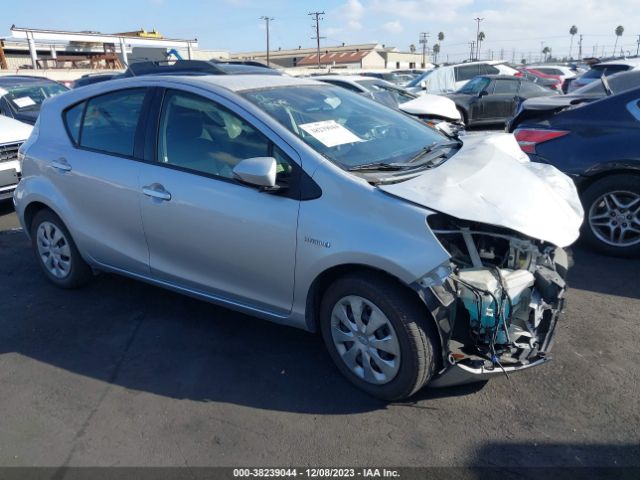 TOYOTA PRIUS C 2014 jtdkdtb32e1083549