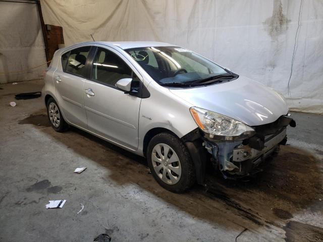 TOYOTA PRIUS C 2014 jtdkdtb32e1084894