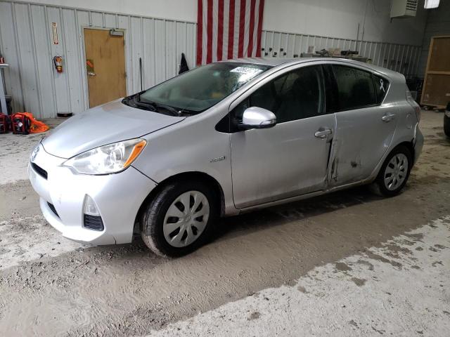 TOYOTA PRIUS C 2014 jtdkdtb32e1563929